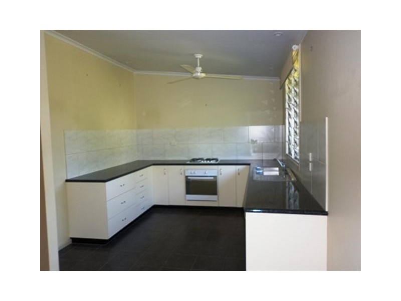 10 Hummel Court, Malak NT 0812