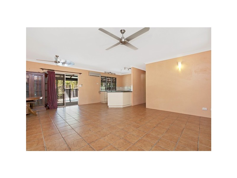 6 Pipit Court, Bakewell NT 0832