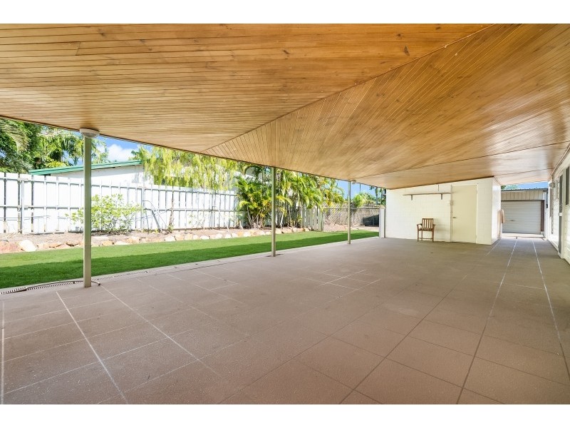 15 Hodgson Drive, Leanyer NT 0812