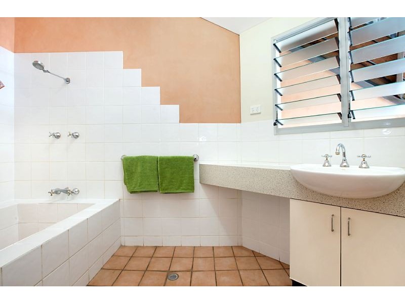 1/9 Houston Street, Larrakeyah NT 0820