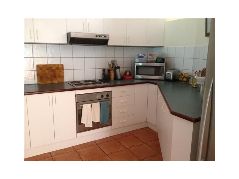 18/11 Chong Wee, Woolner NT 0820