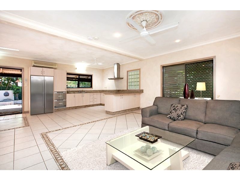 30 Ostermann Street, Coconut Grove NT 0810