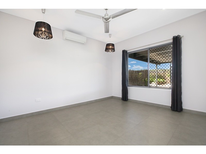 17 Melbourne Street, Johnston NT 0832