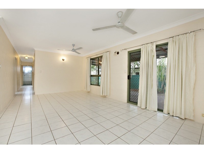 12 Allamurr Court, Gray NT 0830