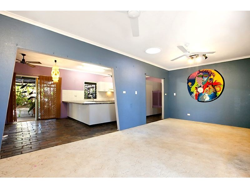 11 Annaburroo Crescent, Tiwi NT 0810