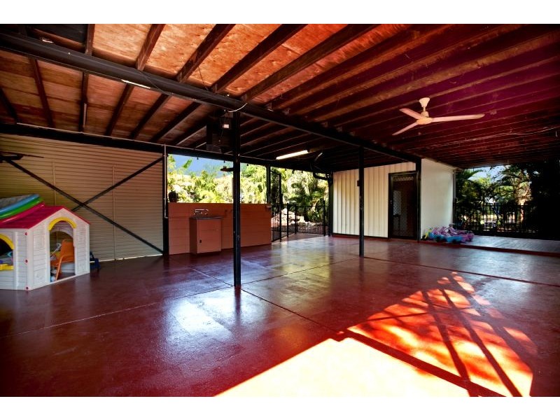 23 Cycas Court, Moulden NT 0830