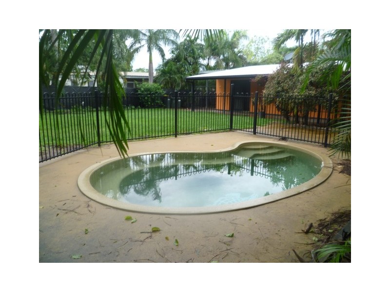 27 Bombax Street, Moulden NT 0830