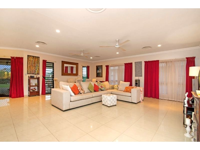 14 Davis Court, Rosebery NT 0832