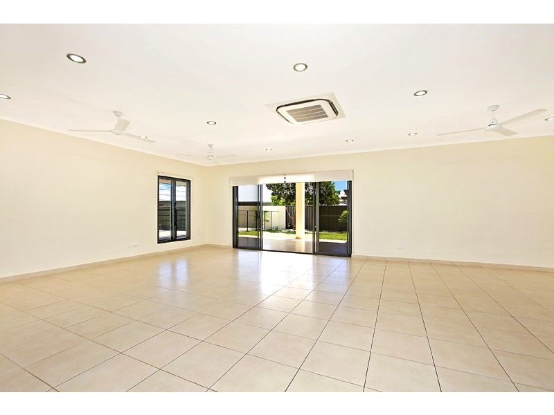 2b Daldawa Terrace, Lyons NT 0810