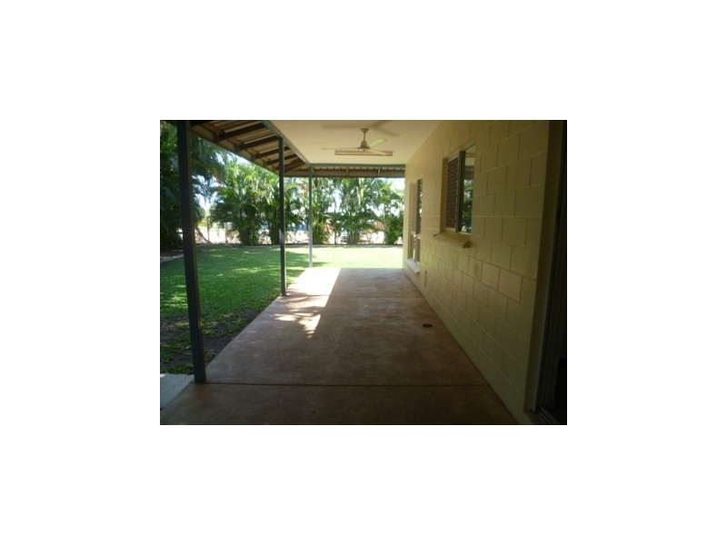 16 Callie Court, Rosebery NT 0832