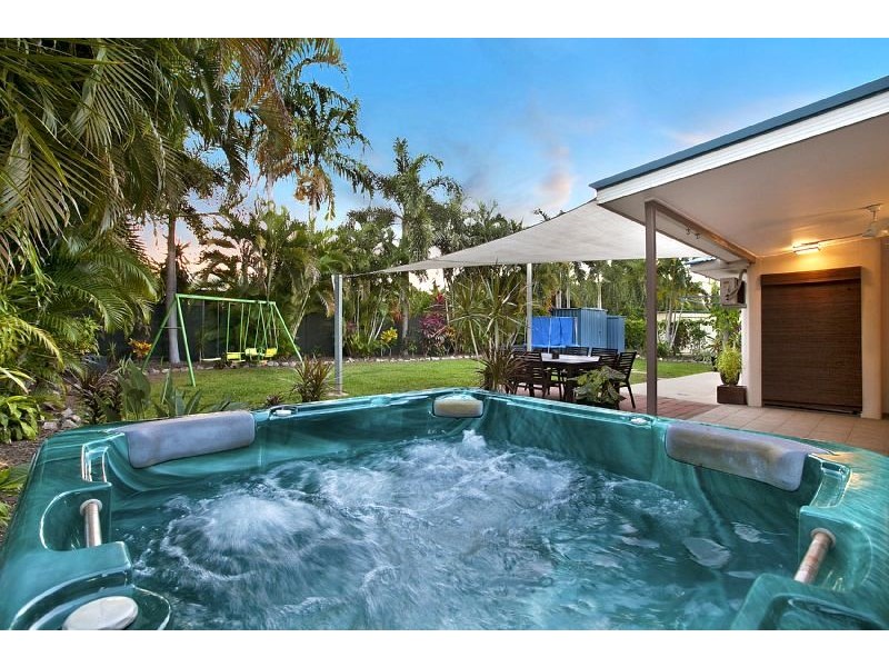 8 Napier Court, Bakewell NT 0832