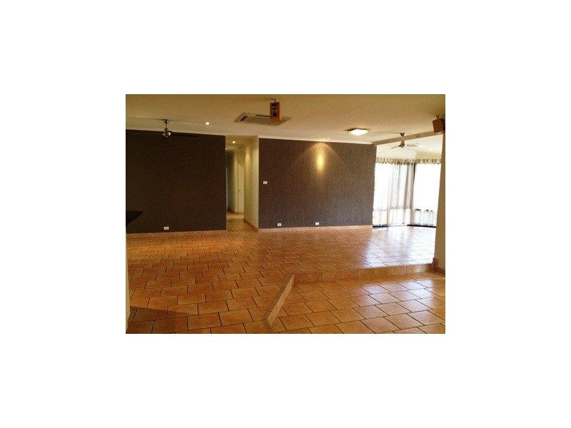 10 Kooyonga Parade, Durack NT 0830