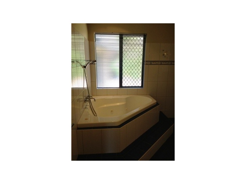 10 Kooyonga Parade, Durack NT 0830