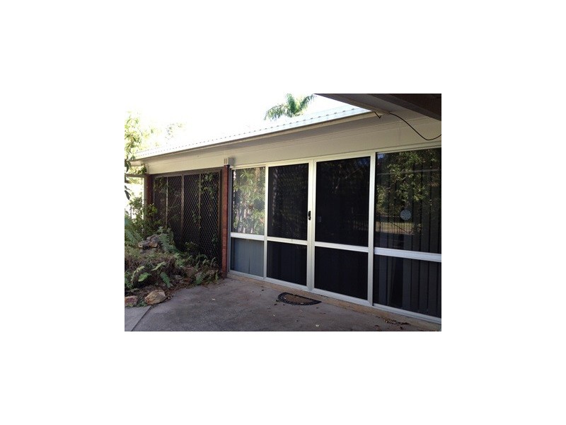 8 Tudawali, Ludmilla NT 0820