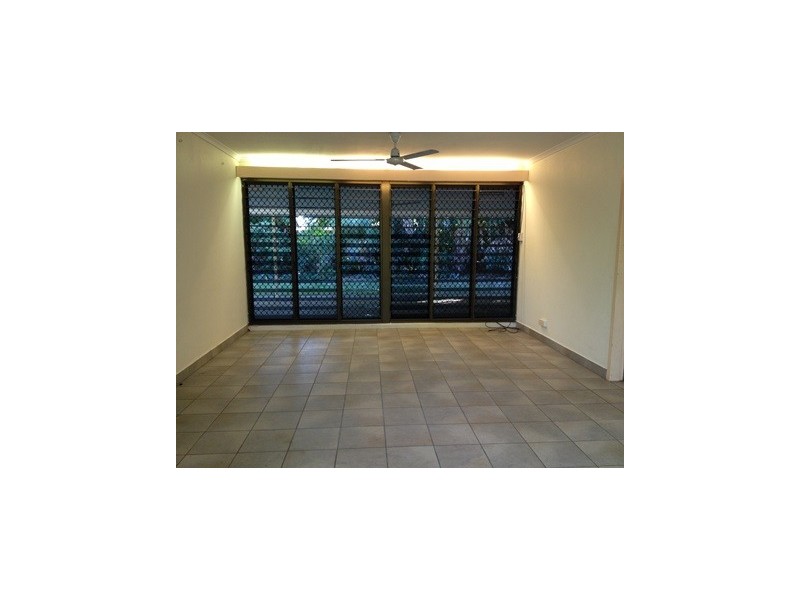 8 Tudawali, Ludmilla NT 0820