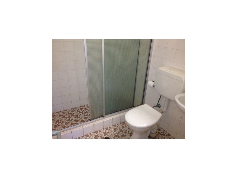 8 Tudawali, Ludmilla NT 0820