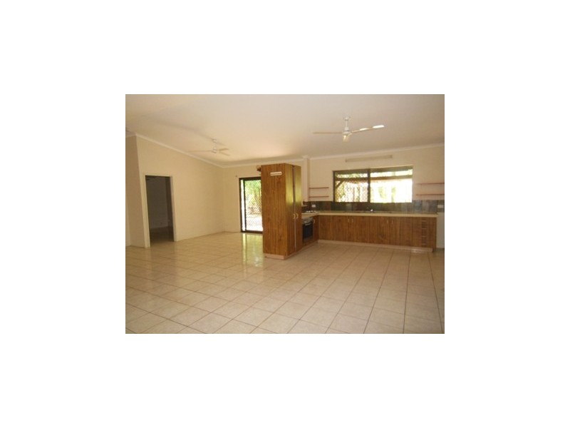 95 McIntyre Road, Howard Springs NT 0835