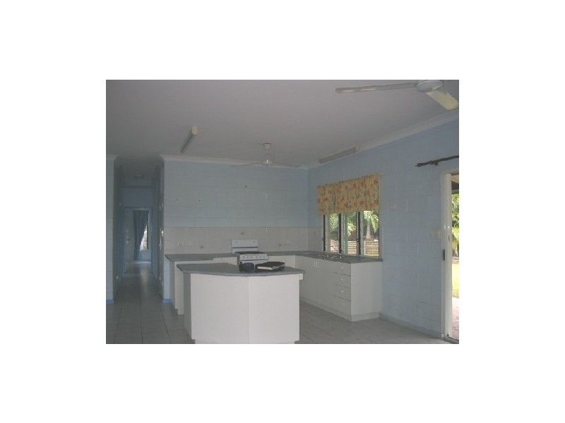 57 Moorhen Circuit, Bakewell NT 0832