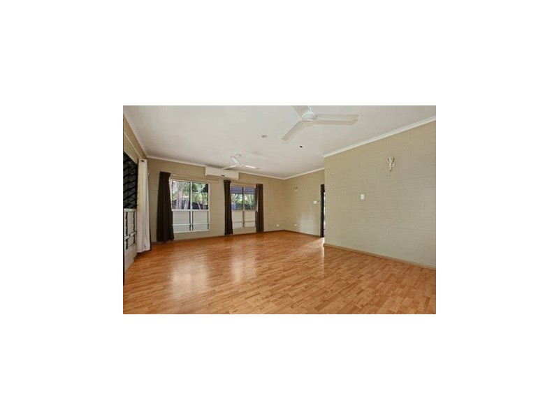 42 Woodroffe Avenue, Woodroffe NT 0830