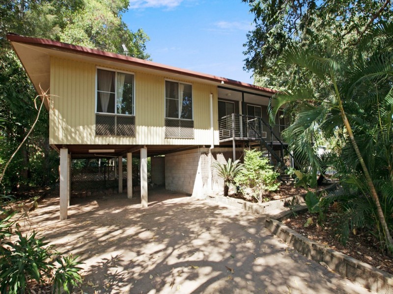 13 Priest Circuit, Gray NT 0830