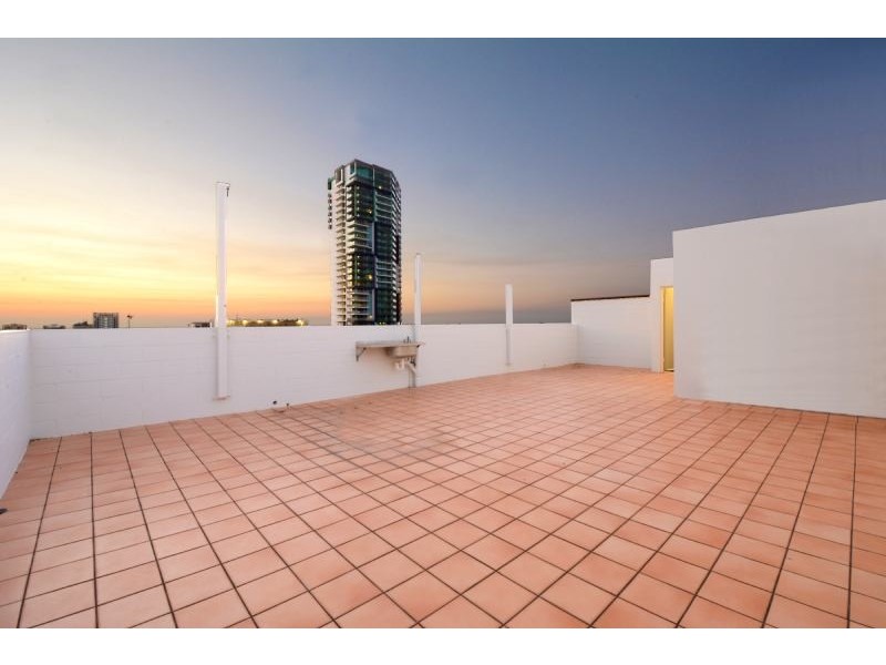 30/28 Woods Street, Darwin NT 0800