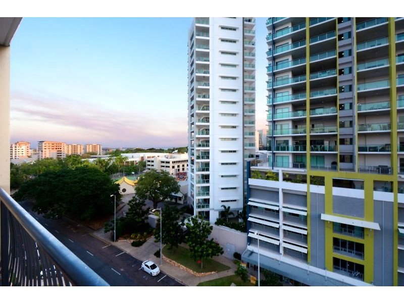 30/28 Woods Street, Darwin NT 0800