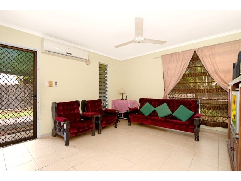6 Abrahams Court, Malak NT 0812