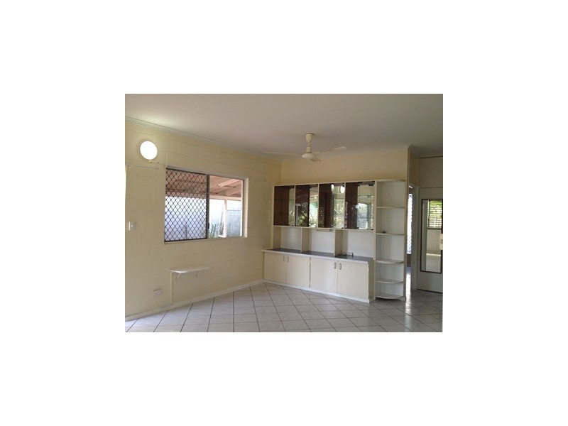 15 Mahogany Crescent, Karama NT 0812