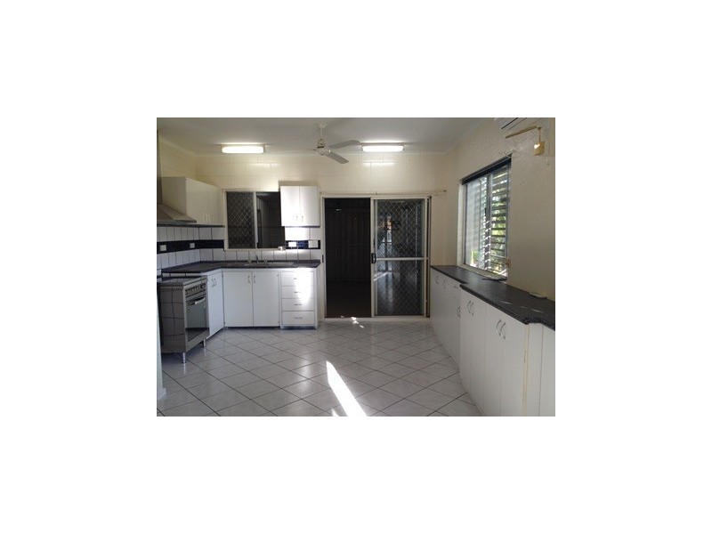 15 Mahogany Crescent, Karama NT 0812
