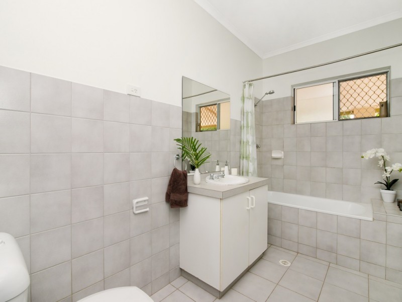 9 Buckland Court, Moulden NT 0830