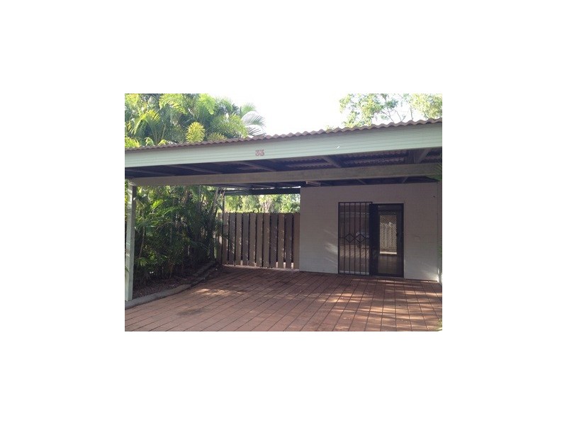 33/14 Priest Circuit, Gray NT 0830