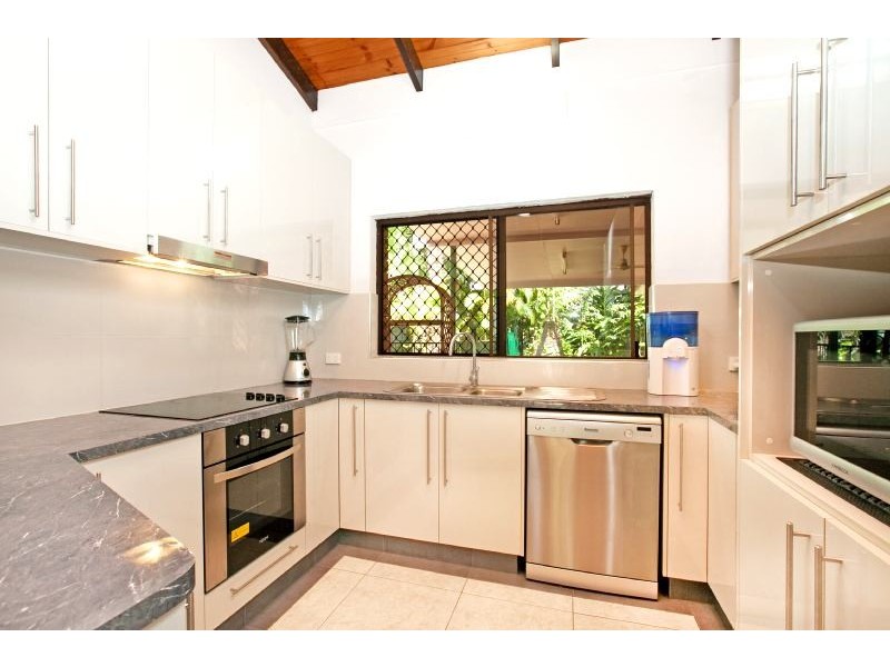 16 Savannah Drive, Leanyer NT 0812