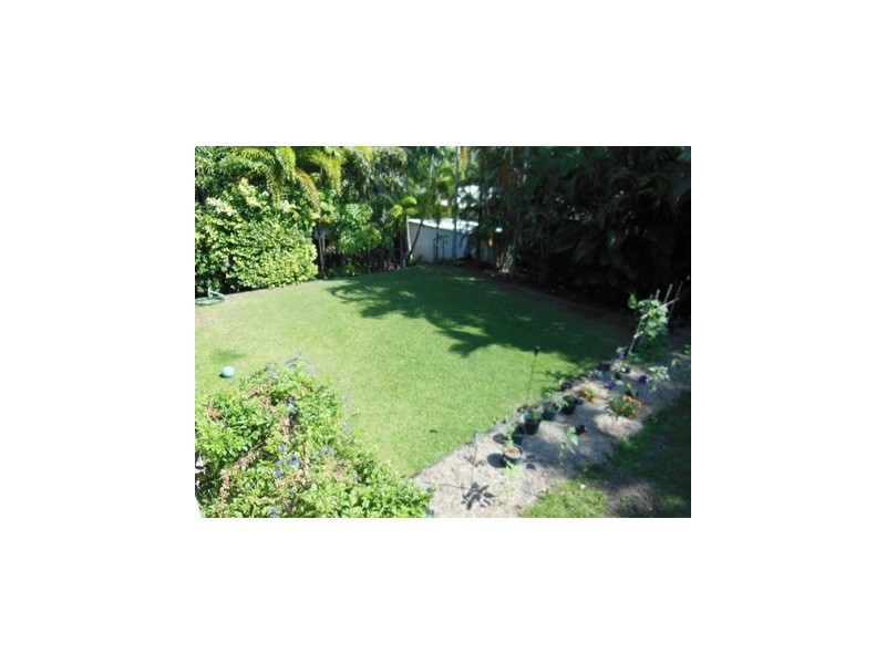 6 Raffles Road, Gray NT 0830