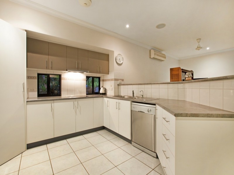 34 Yirra Crescent, Rosebery NT 0832