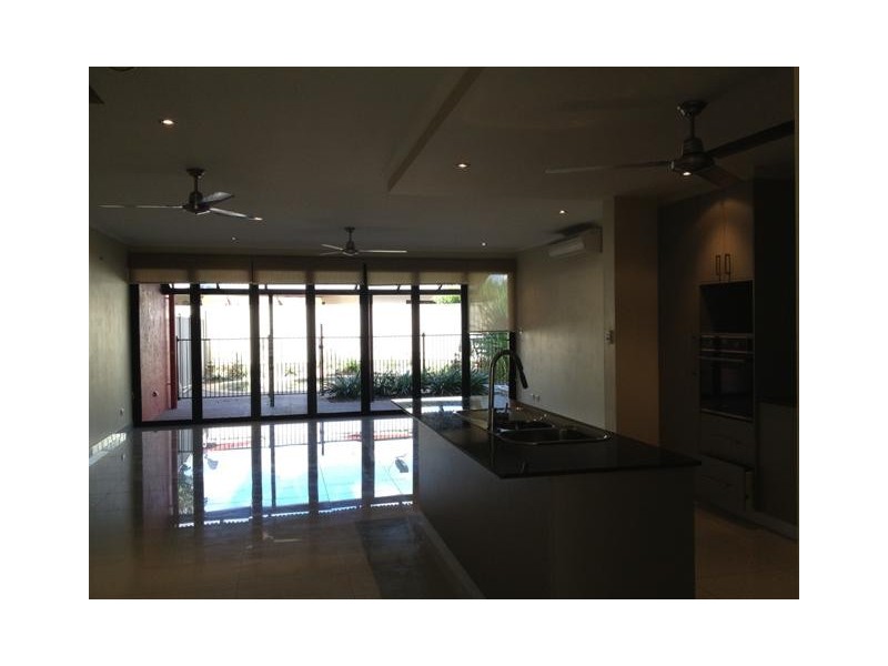 2/3 Demda Circuit, Lyons NT 0810