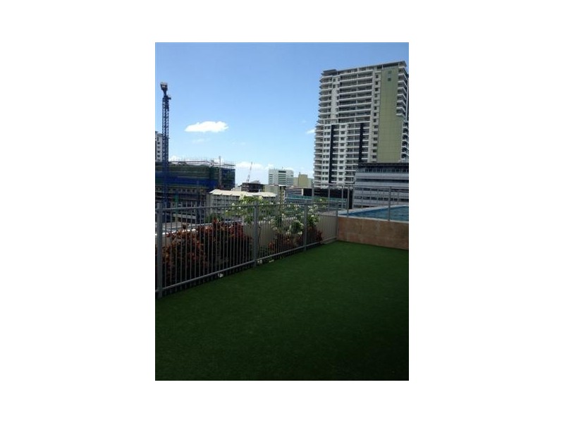 1005/3-5 Gardiner Street, Darwin NT 0800