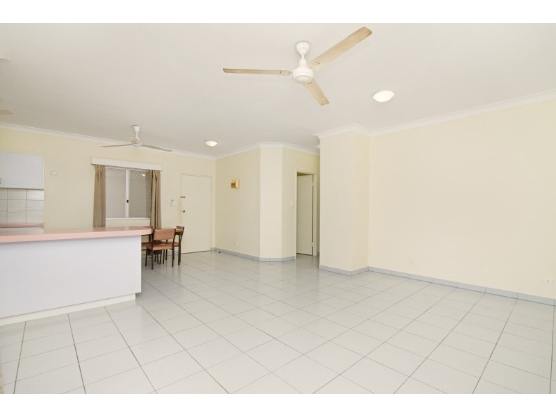 3/7 Livistona road, Karama NT 0812