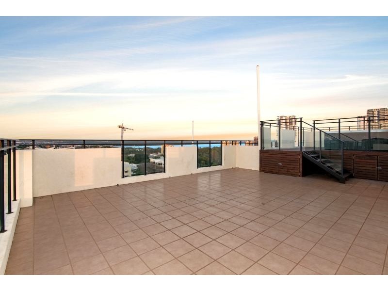 15/32 McLachlan Street, Darwin NT 0800