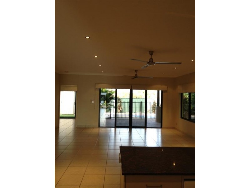 18 Crowson Close, Durack NT 0830