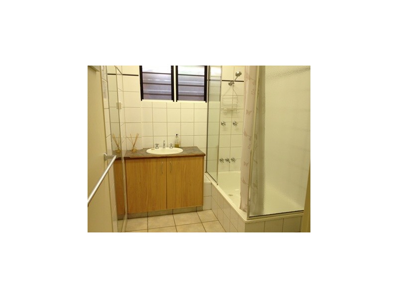2/1 Sovereign Circuit, Coconut Grove NT 0810