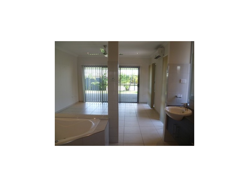 27 The Parade, Durack NT 0830