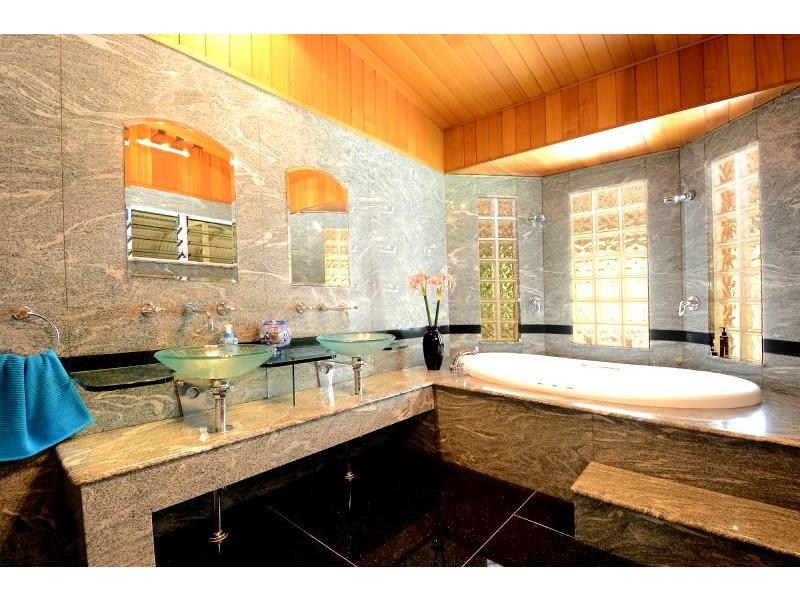 205 Stuart Highway/4334 Bowhunters Road, Howard Springs NT 0835