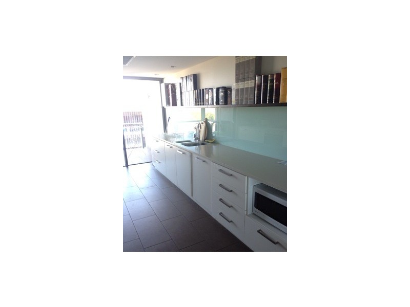 129/19 Kitchener Drive, Darwin NT 0800