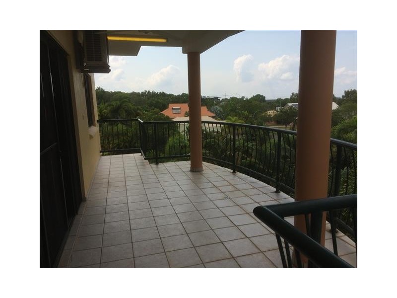 9/1 Manila Place, Woolner NT 0820
