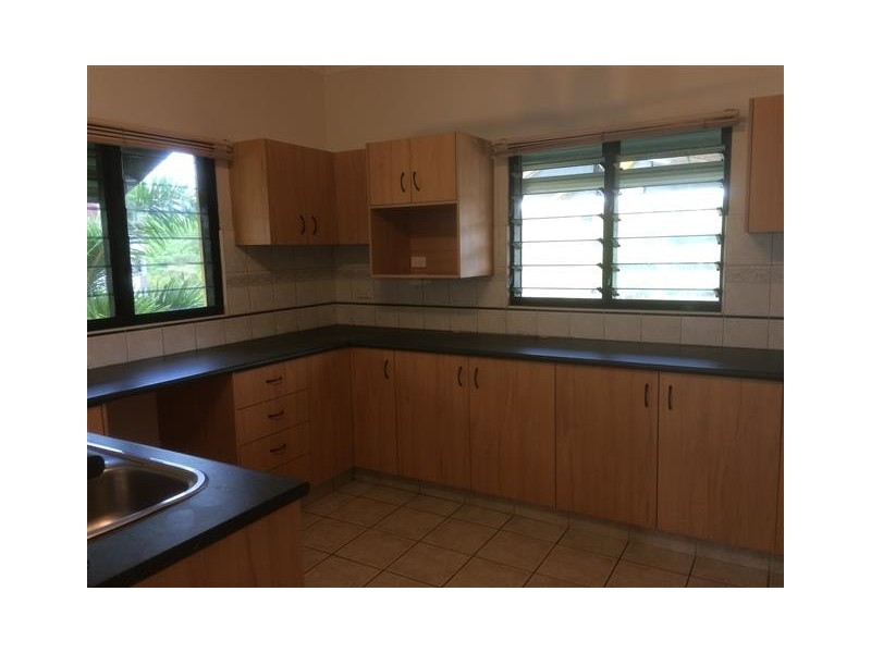 9/1 Manila Place, Woolner NT 0820