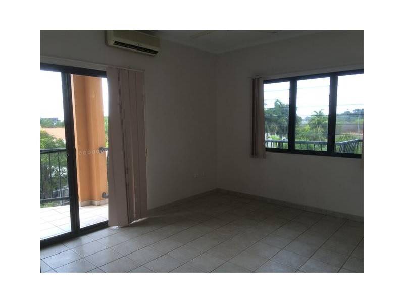 9/1 Manila Place, Woolner NT 0820