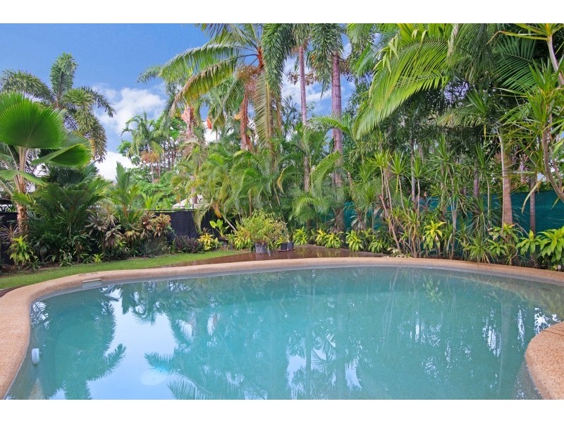 12 Hang Gong Avenue, Driver NT 0830