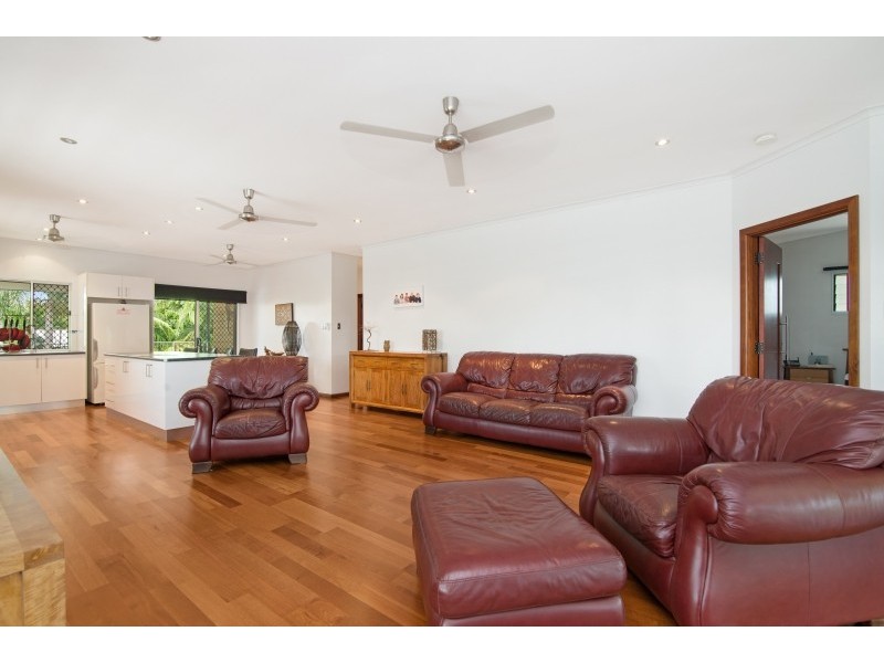 12 Hang Gong Avenue, Driver NT 0830