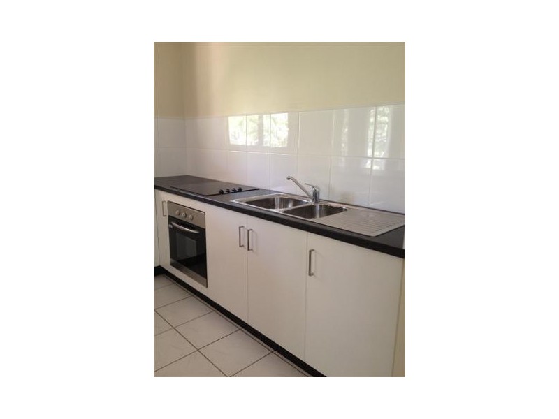 2/73 Dwyer Circuit, Driver NT 0830