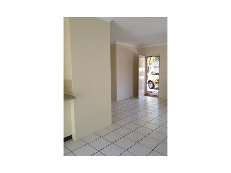 2/73 Dwyer Circuit, Driver NT 0830